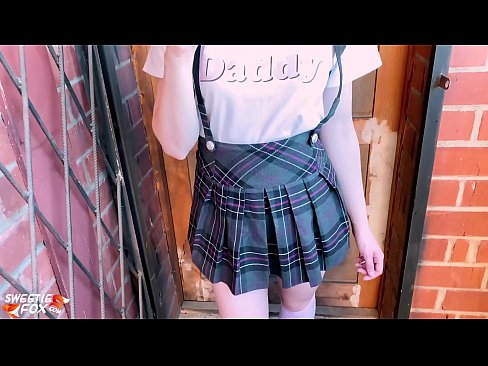 ❤️ Skolniece dziļi sūc savu locekli un nodarbību vietā dīdās. Anāls video pie lv.filmexxx18.ru ❌️